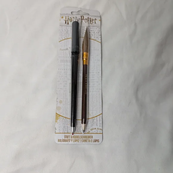 warner-bros-office-warner-bros-harry-potter-pen-duo-black-and-gold